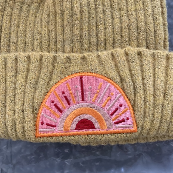 Virginia Wolf hat - Picture 3 of 4